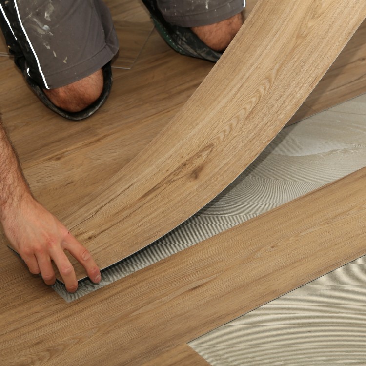 Contractor services in Louisville, KY Contractor services in Louisville, KY