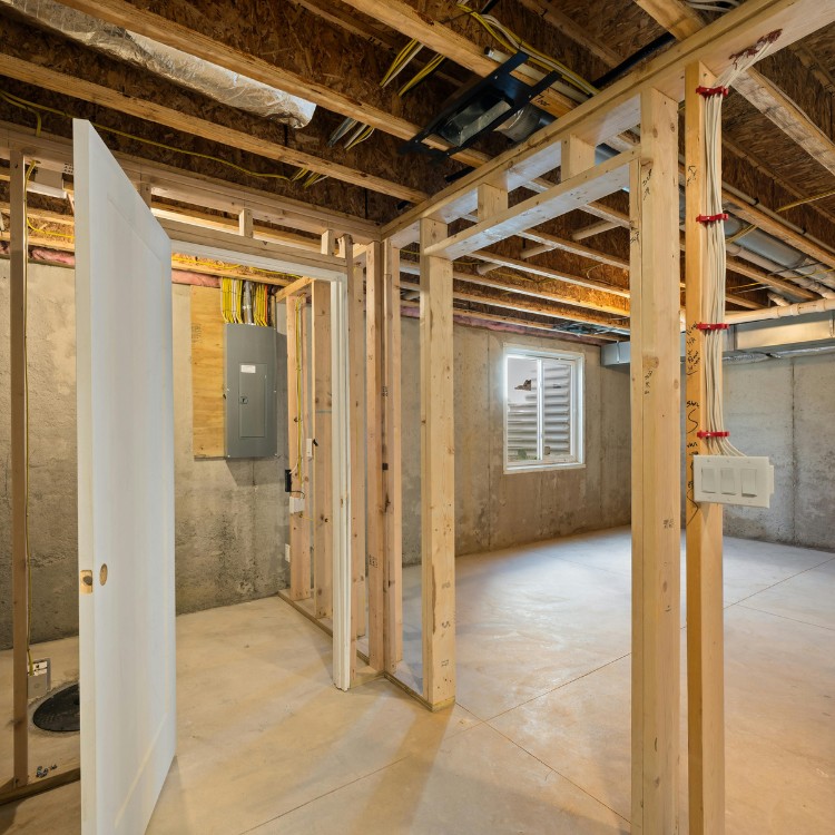 Contractor services in Louisville, KY Contractor services in Louisville, KY